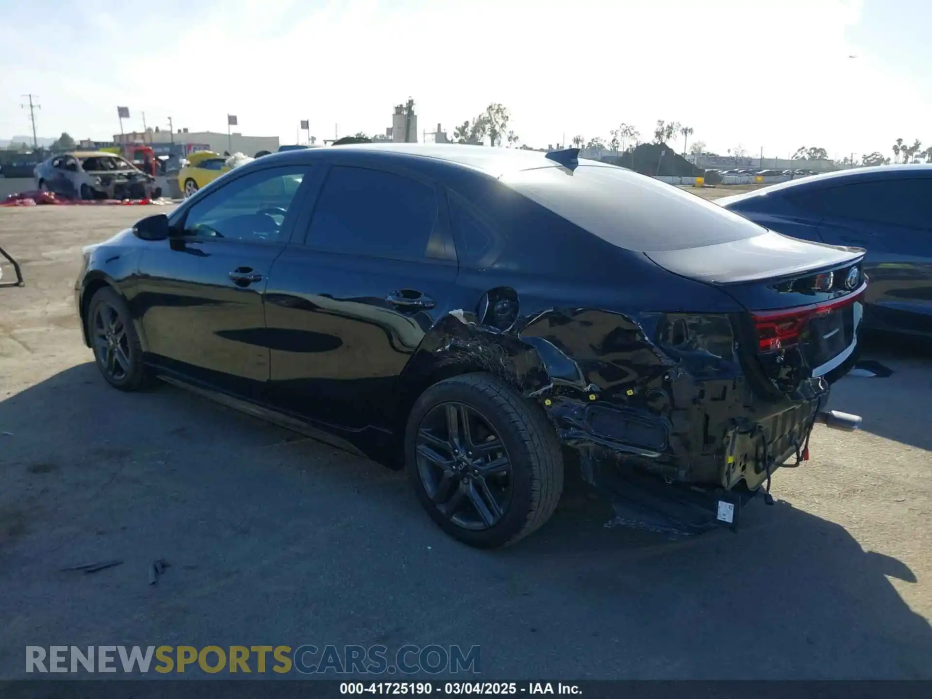 3 Photograph of a damaged car 3KPF34AD2LE178126 KIA FORTE 2020