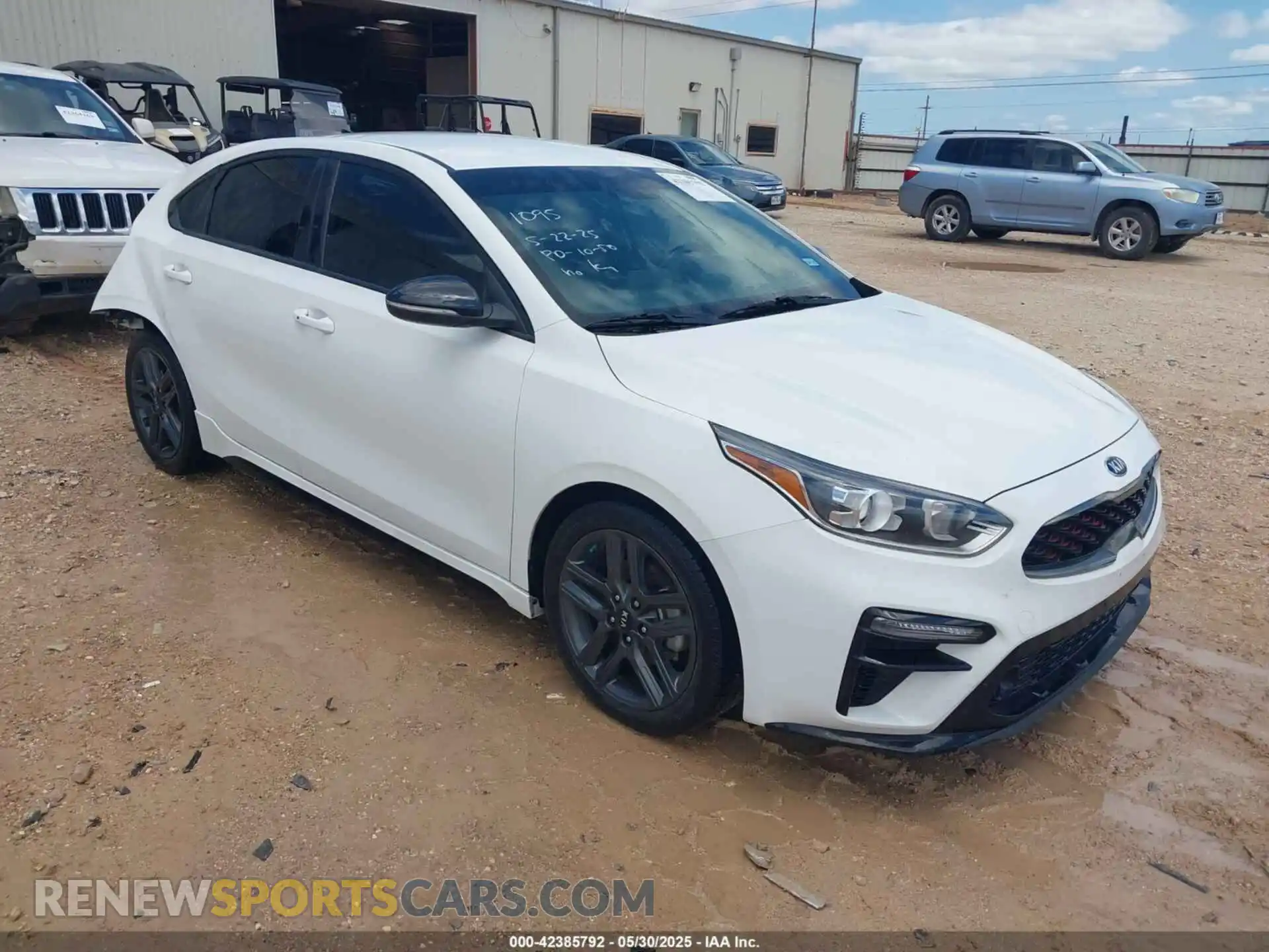 1 Photograph of a damaged car 3KPF34AD4LE171095 KIA FORTE 2020