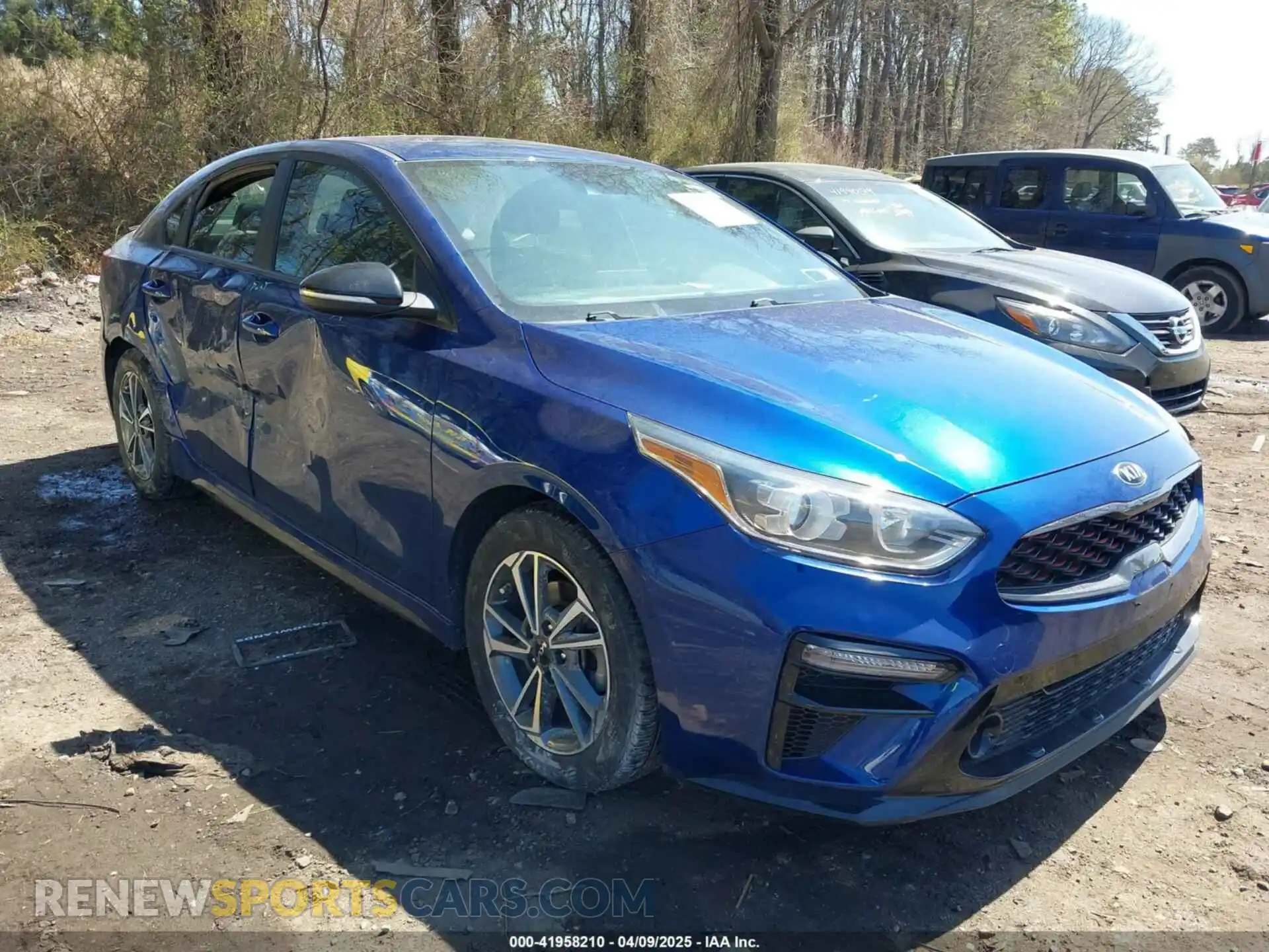 1 Photograph of a damaged car 3KPF34AD5LE243549 KIA FORTE 2020