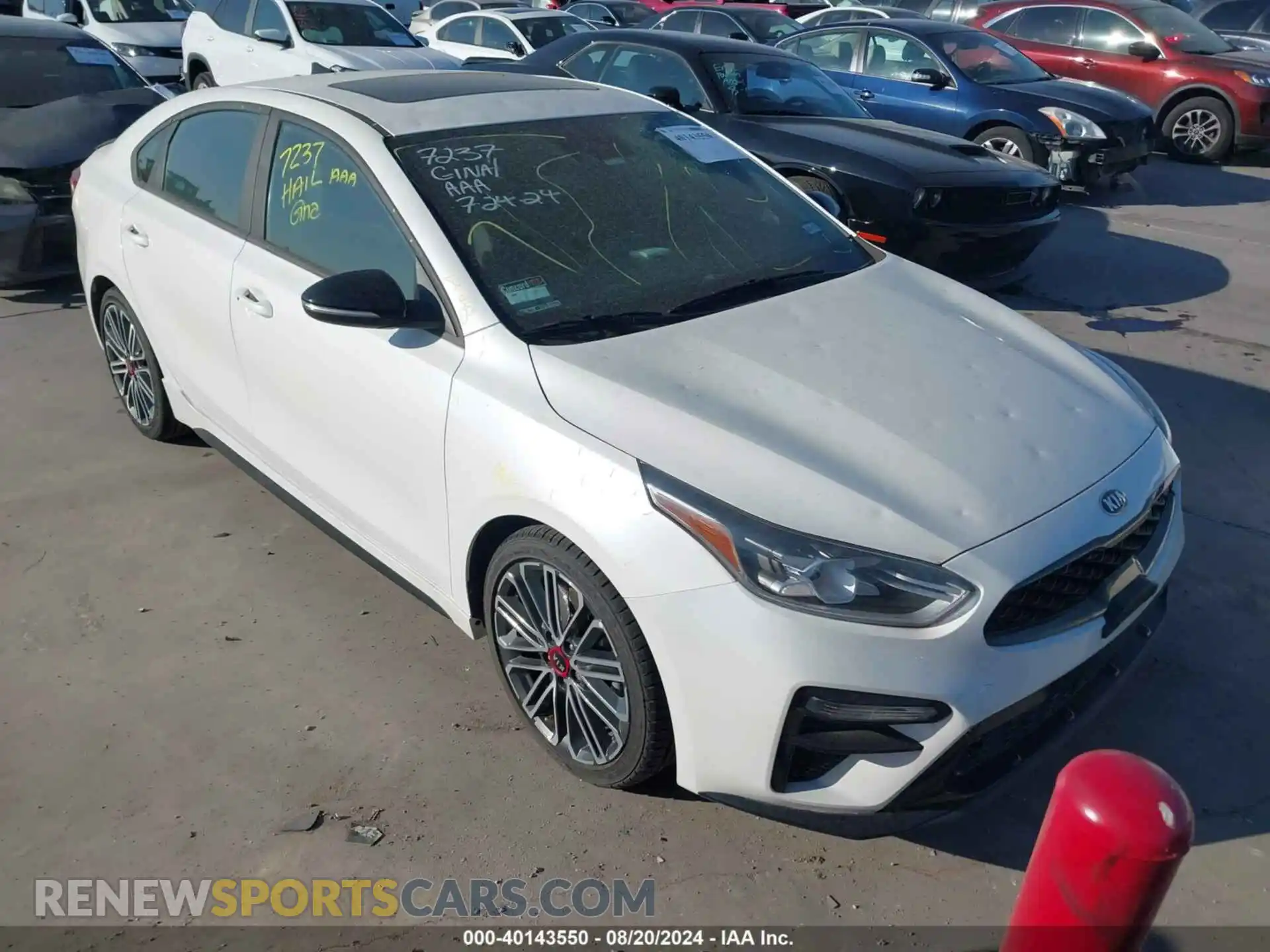 1 Photograph of a damaged car 3KPF44AC3LE211249 KIA FORTE 2020