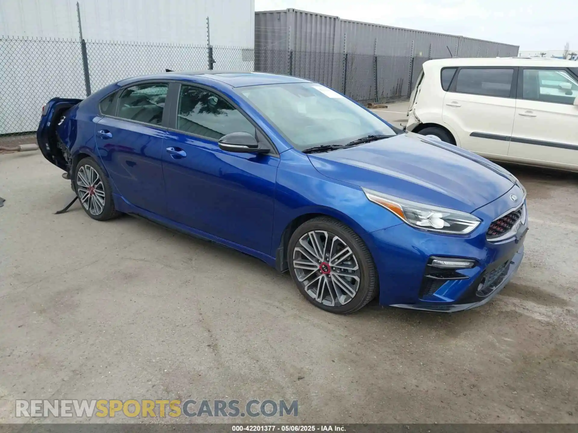 1 Photograph of a damaged car 3KPF44AC6LE175444 KIA FORTE 2020