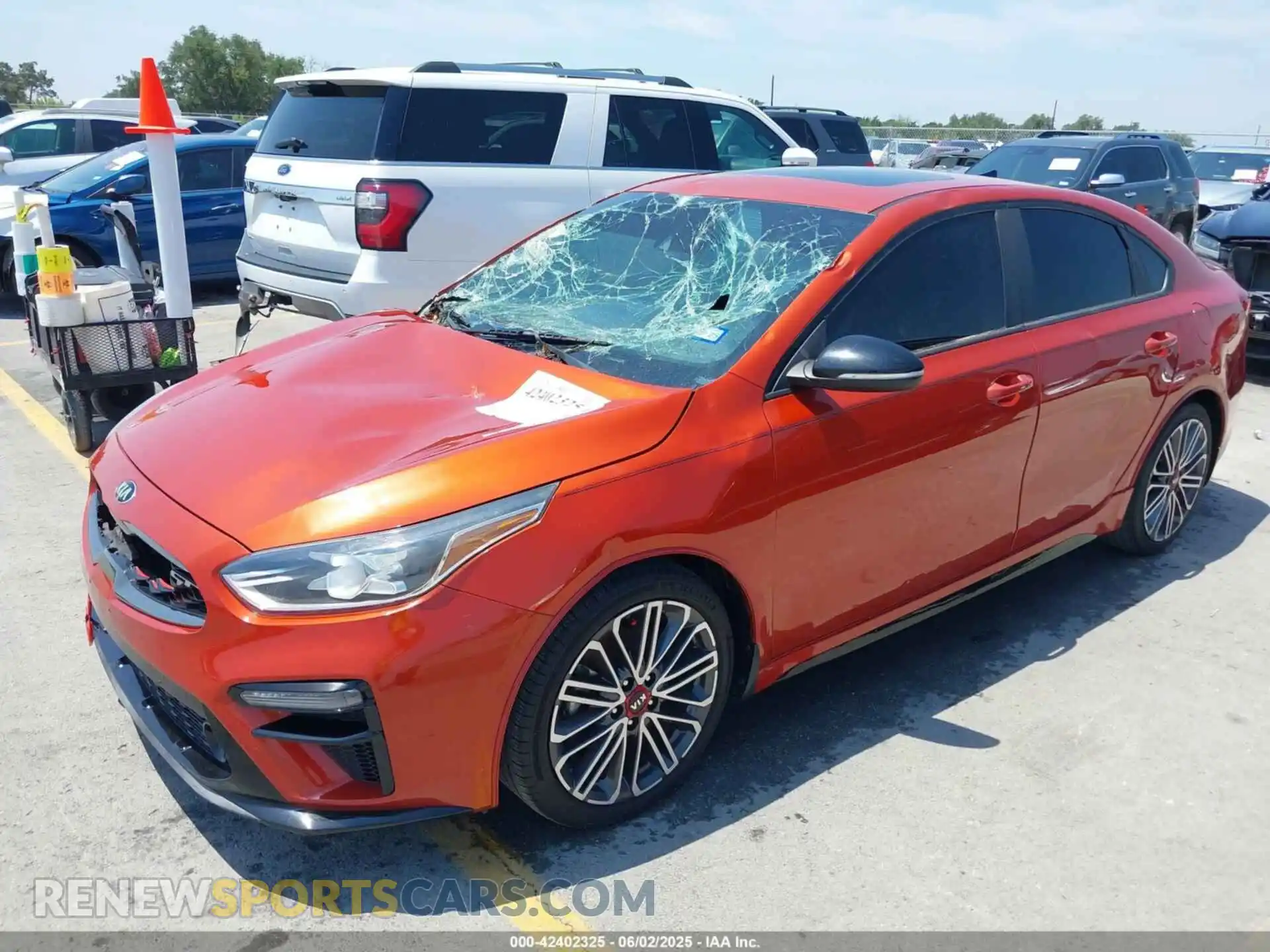 2 Фотография поврежденного автомобиля 3KPF44AC8LE168267 KIA FORTE 2020