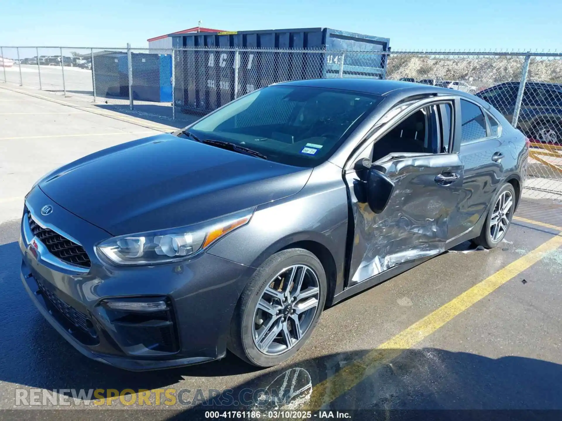 2 Photograph of a damaged car 3KPF54AD2LE152474 KIA FORTE 2020