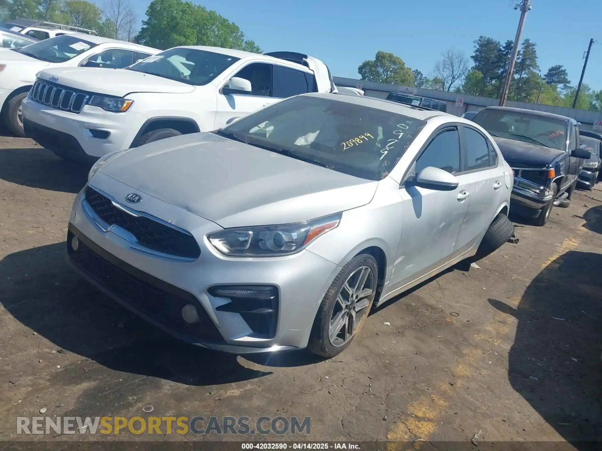 2 Photograph of a damaged car 3KPF54AD2LE209899 KIA FORTE 2020