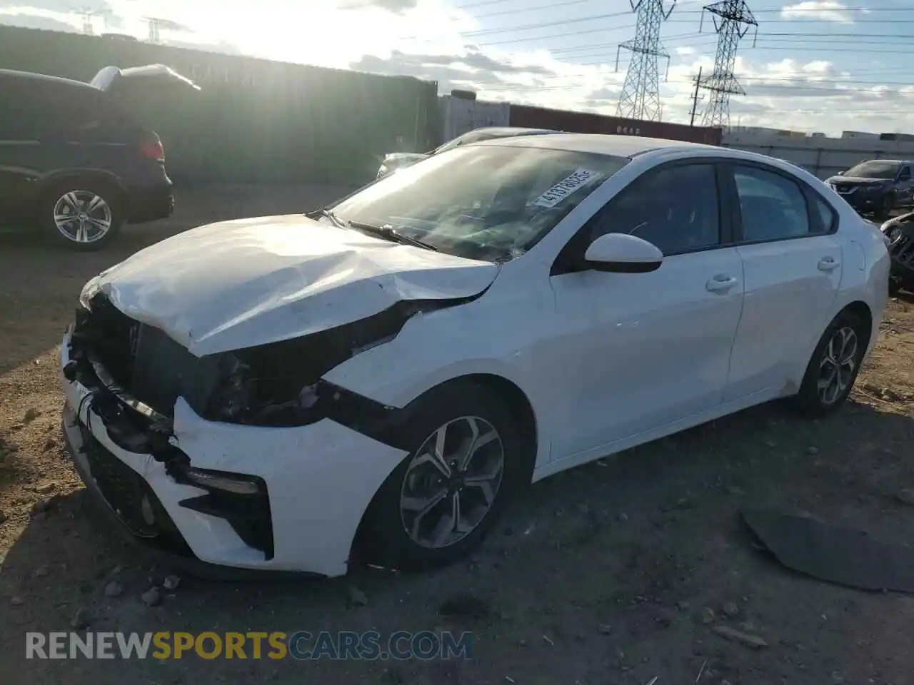 1 Photograph of a damaged car 3KPF24AD0ME270050 KIA FORTE 2021