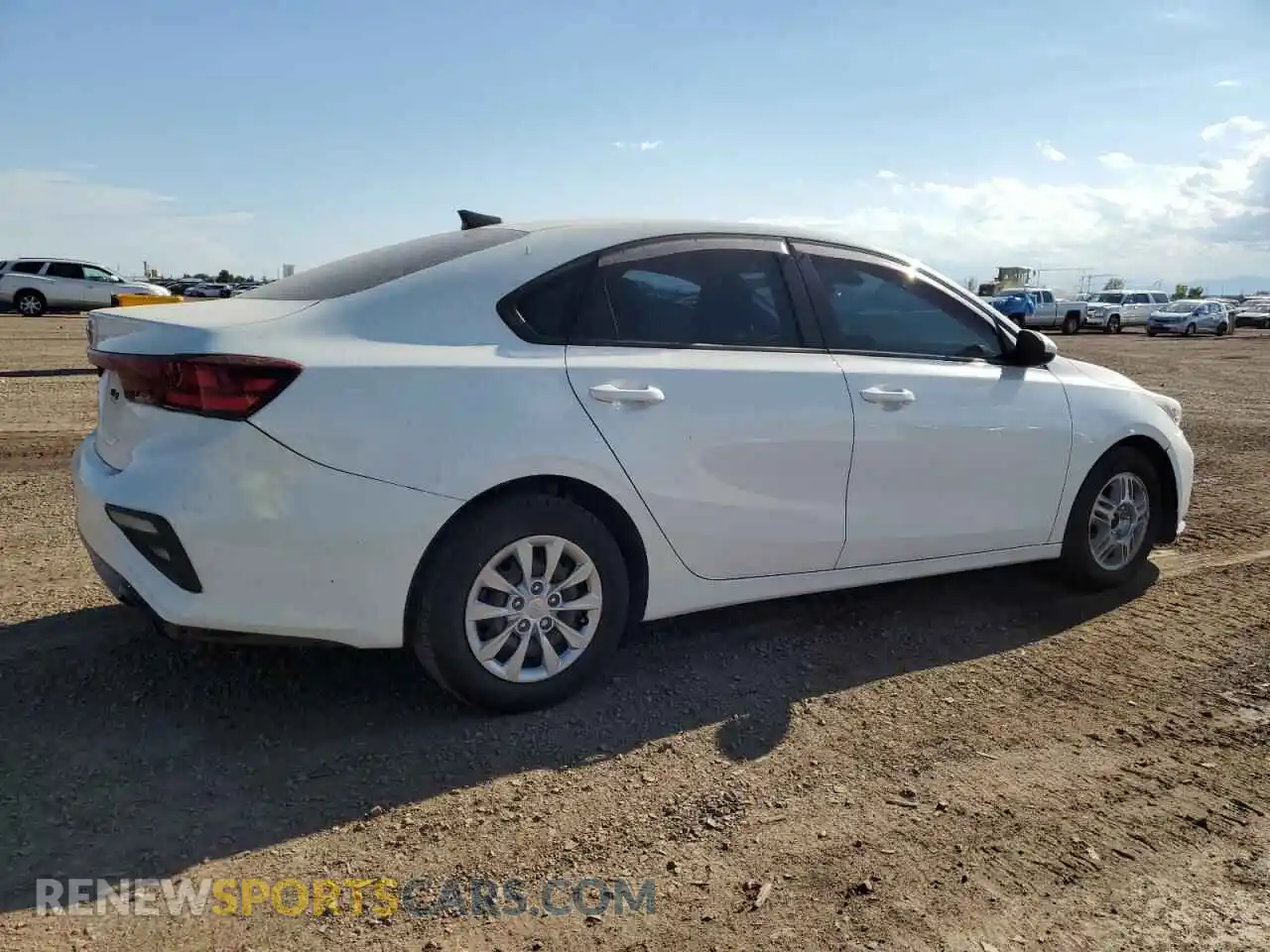 3 Photograph of a damaged car 3KPF24AD0ME298916 KIA FORTE 2021