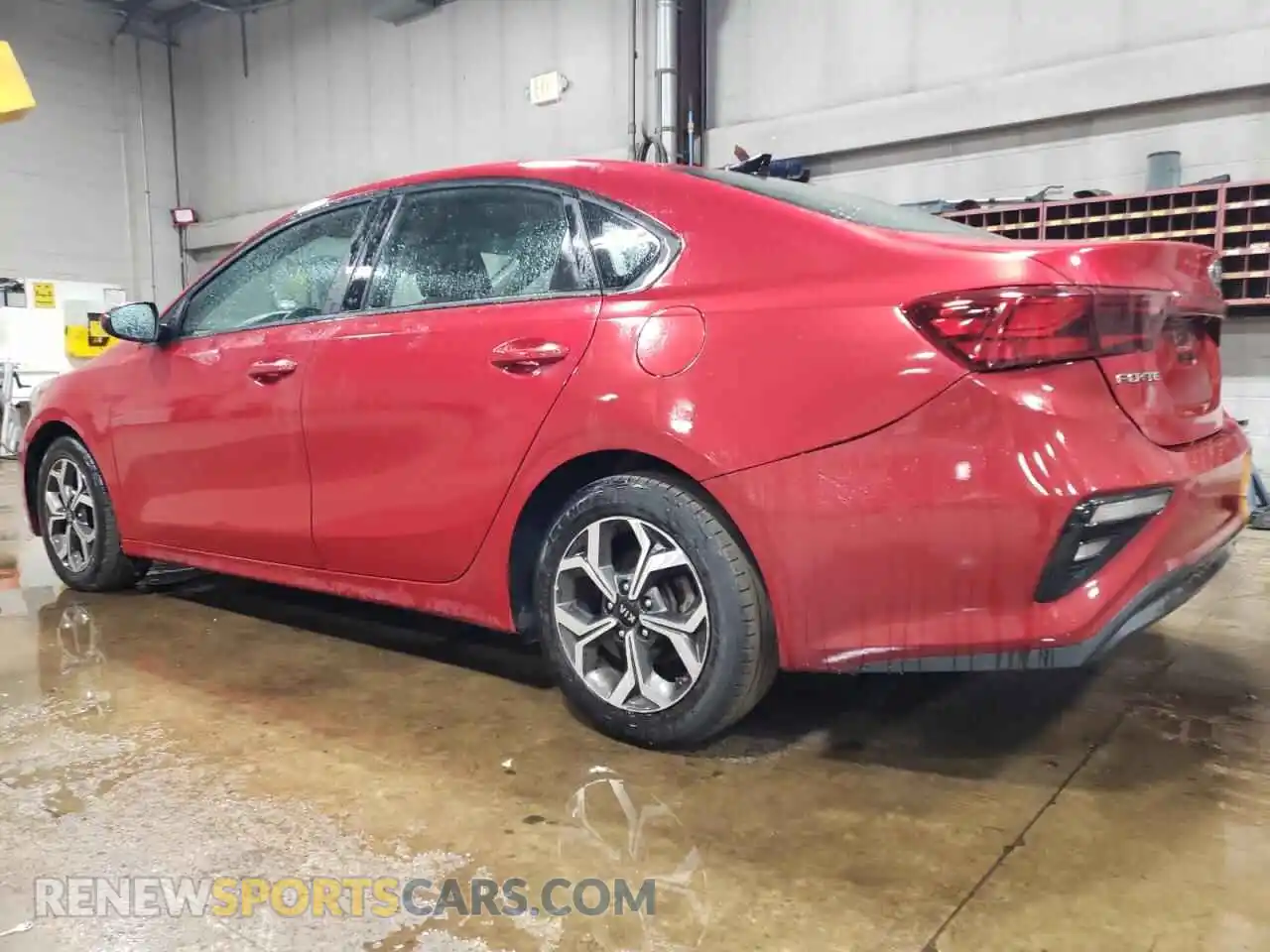 2 Photograph of a damaged car 3KPF24AD0ME299967 KIA FORTE 2021
