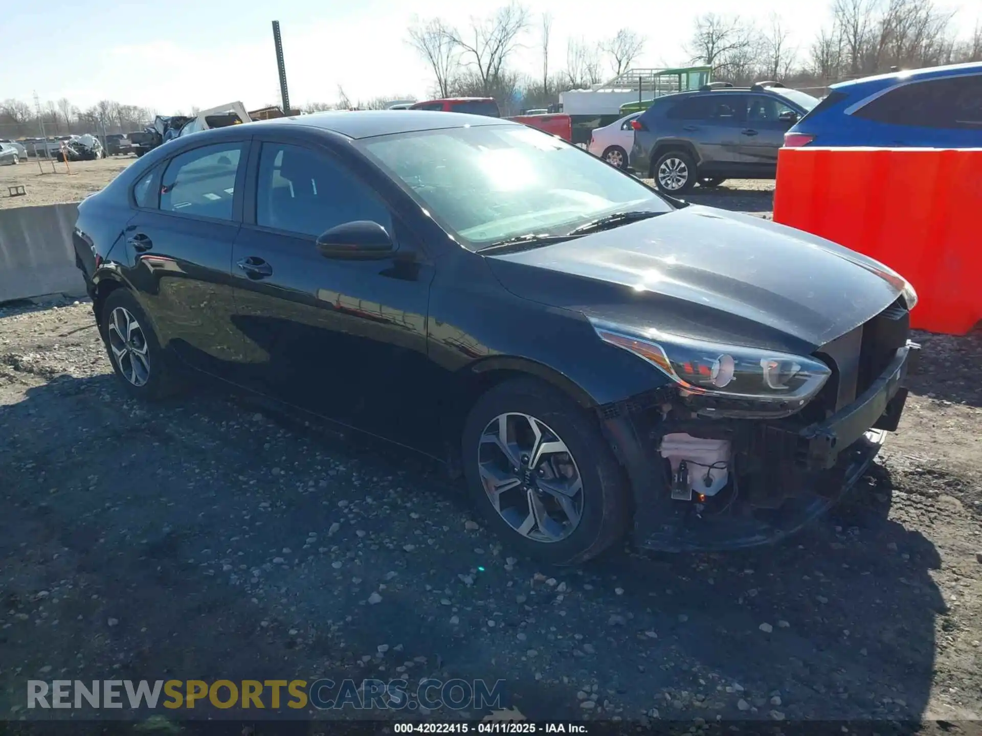 1 Photograph of a damaged car 3KPF24AD0ME302866 KIA FORTE 2021