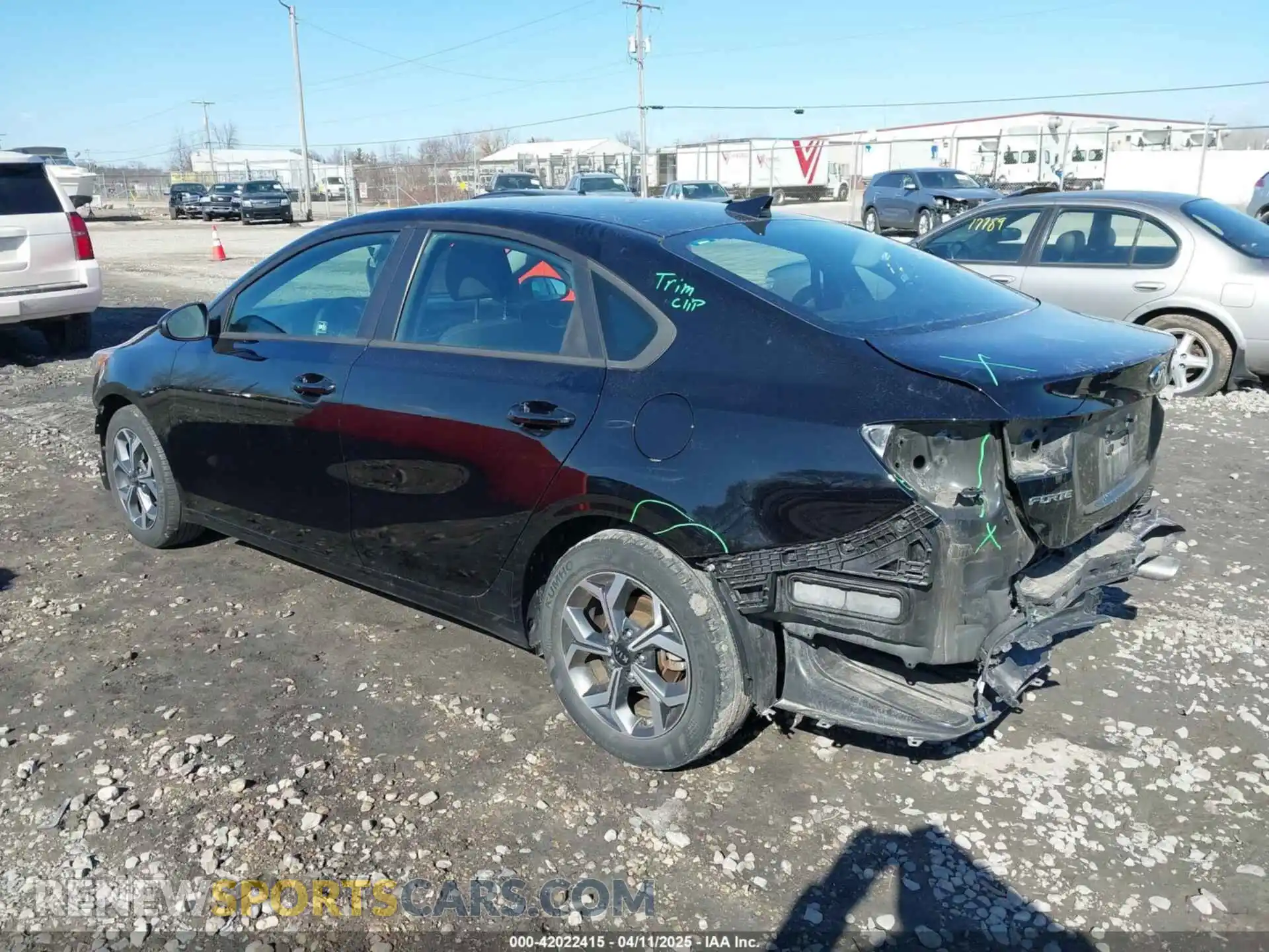 3 Photograph of a damaged car 3KPF24AD0ME302866 KIA FORTE 2021