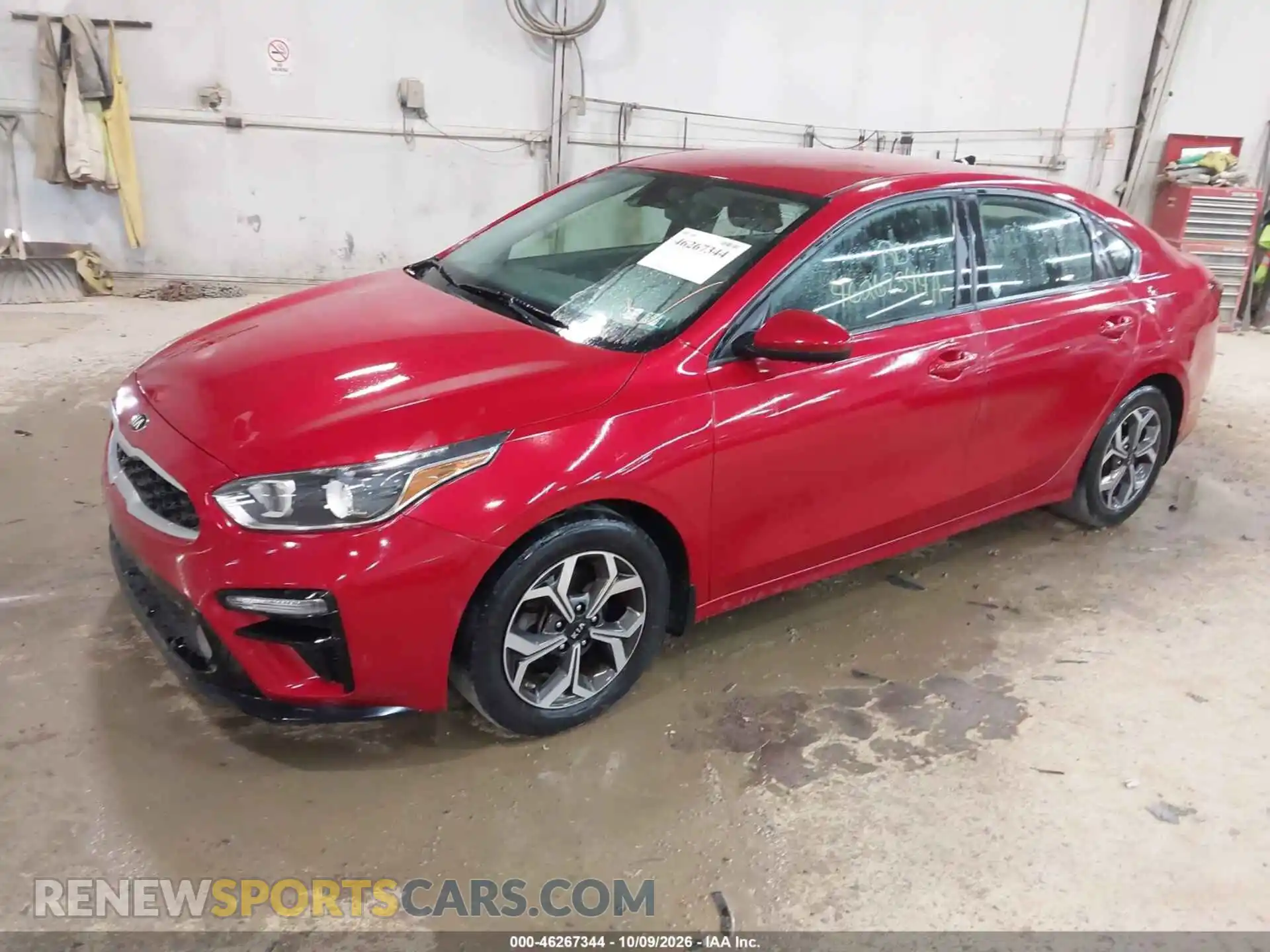 2 fotografías del automóvil dañado 3KPF24AD0ME303063 KIA FORTE 2021