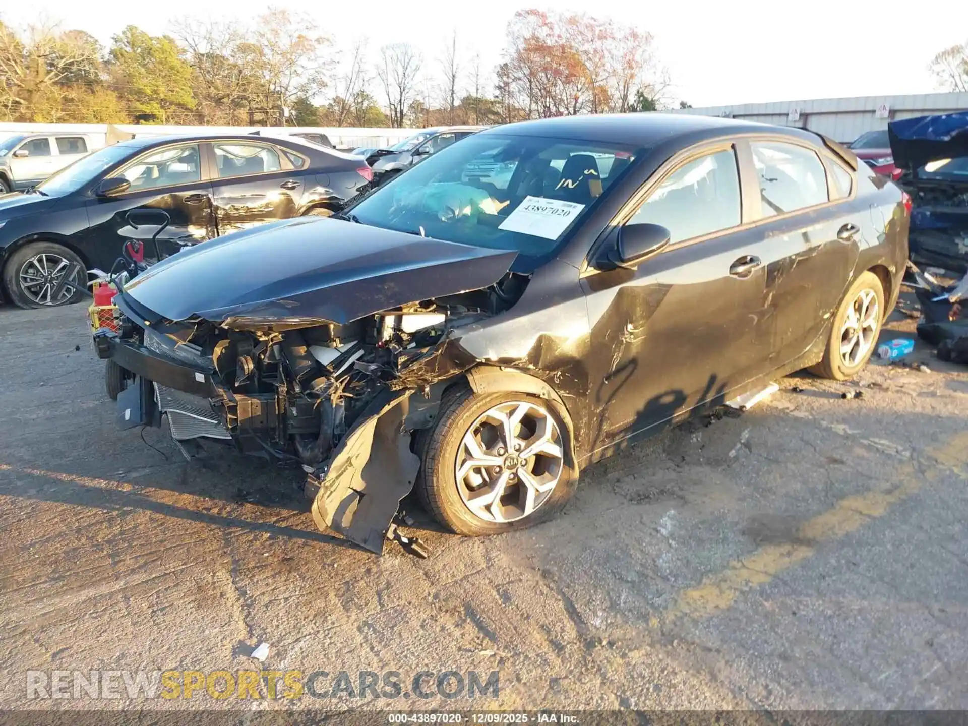 2 Photograph of a damaged car 3KPF24AD0ME305718 KIA FORTE 2021