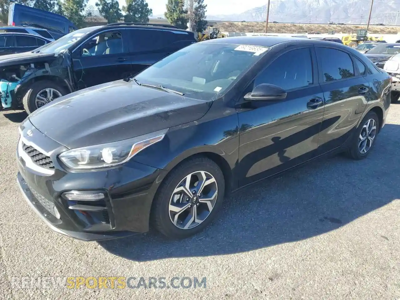 1 Photograph of a damaged car 3KPF24AD0ME306352 KIA FORTE 2021