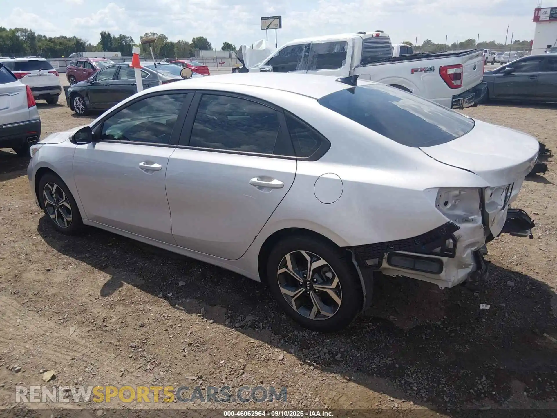 3 fotografías del automóvil dañado 3KPF24AD0ME308845 KIA FORTE 2021