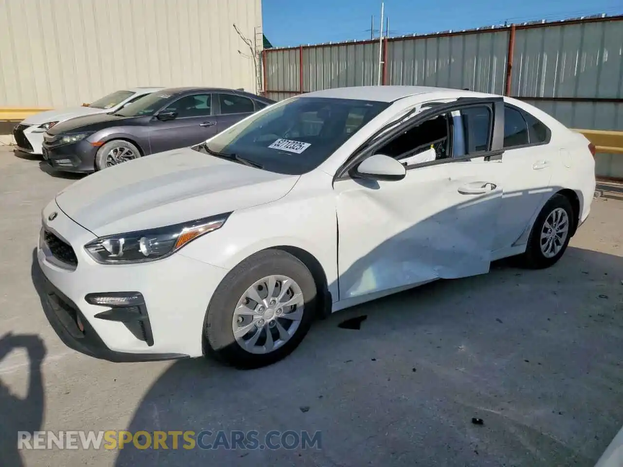 1 Photograph of a damaged car 3KPF24AD0ME323247 KIA FORTE 2021