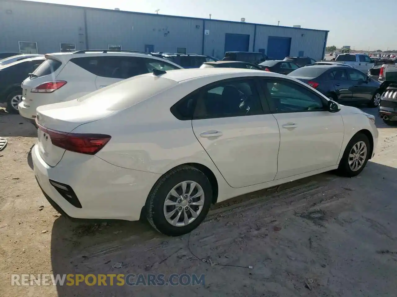 3 Photograph of a damaged car 3KPF24AD0ME323247 KIA FORTE 2021