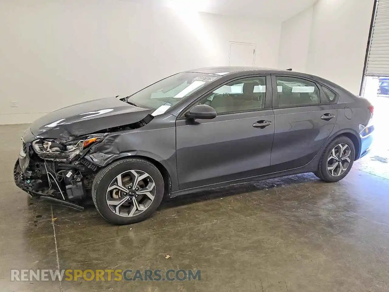 1 Photograph of a damaged car 3KPF24AD0ME340047 KIA FORTE 2021