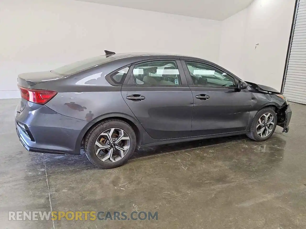 3 Photograph of a damaged car 3KPF24AD0ME340047 KIA FORTE 2021