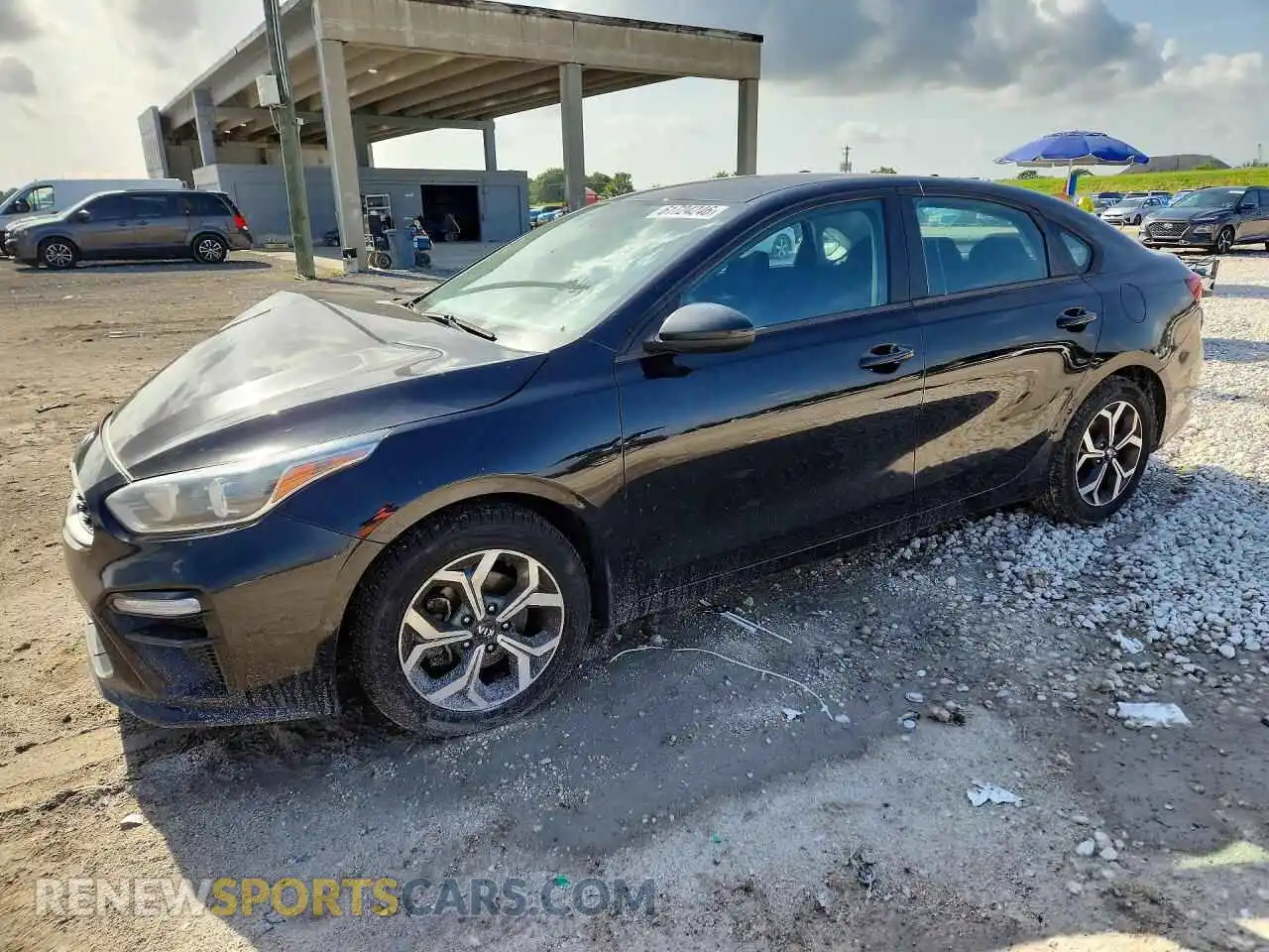1 Photograph of a damaged car 3KPF24AD0ME346561 KIA FORTE 2021