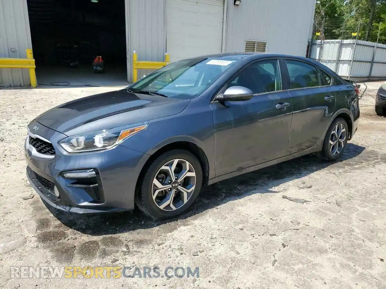 1 Photograph of a damaged car 3KPF24AD0ME352392 KIA FORTE 2021