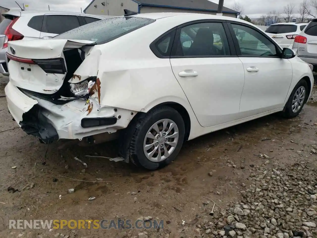 3 Photograph of a damaged car 3KPF24AD0ME378541 KIA FORTE 2021