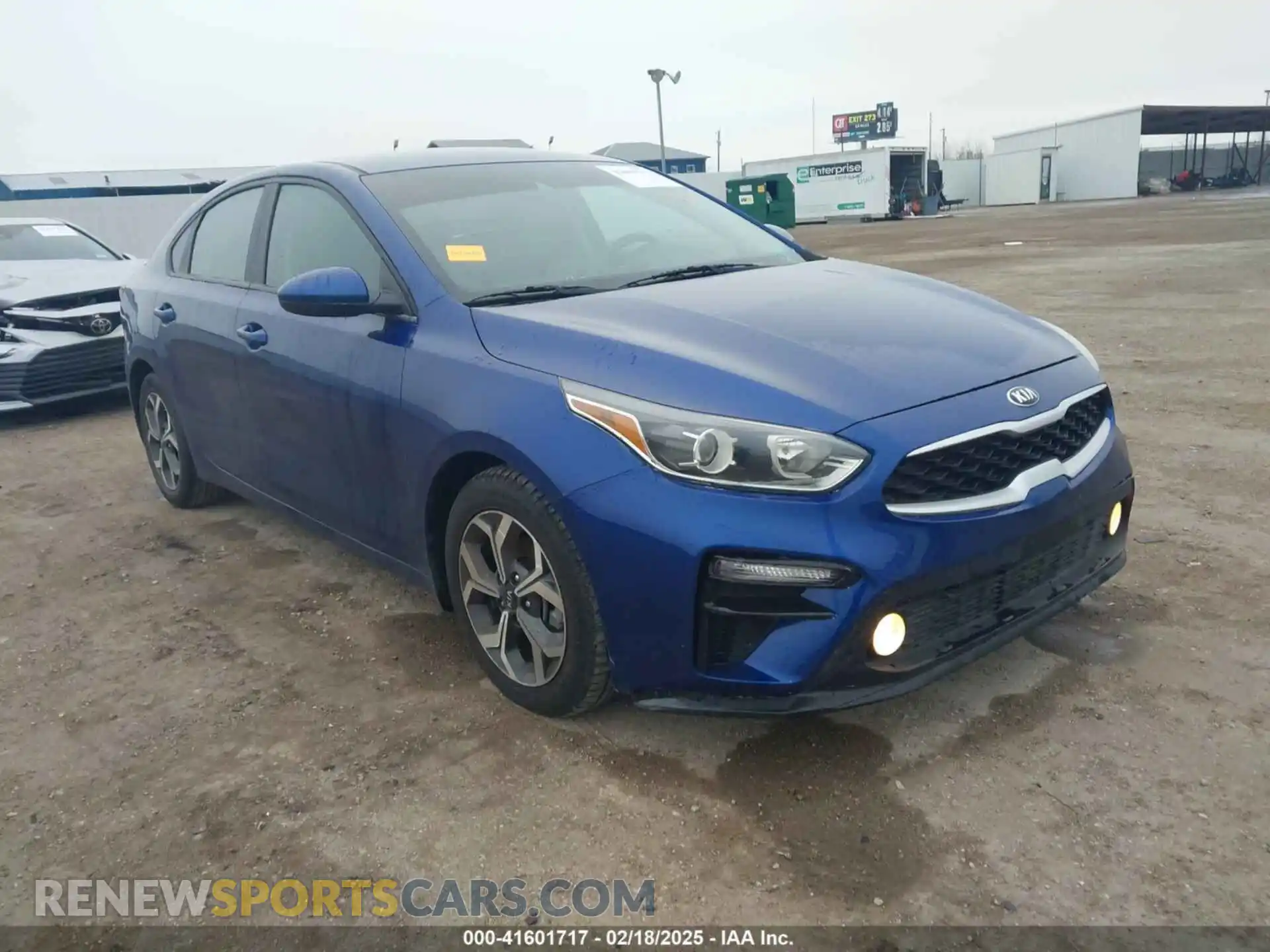 1 Photograph of a damaged car 3KPF24AD0ME381231 KIA FORTE 2021