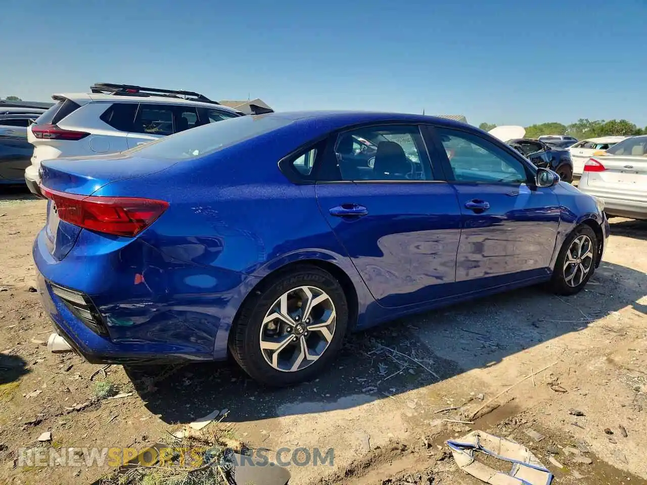 3 Photograph of a damaged car 3KPF24AD0ME412204 KIA FORTE 2021