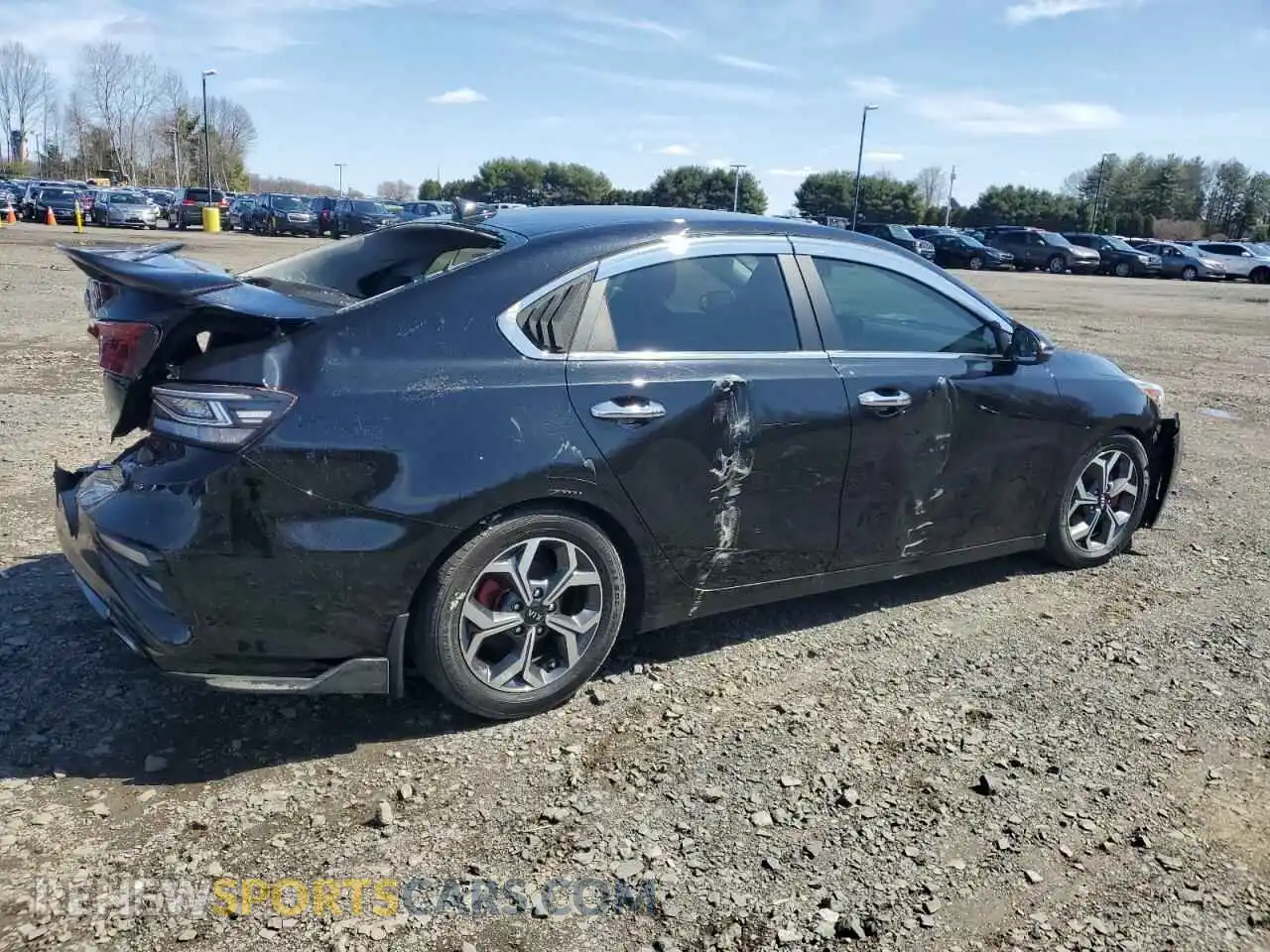 3 Photograph of a damaged car 3KPF24AD1ME268968 KIA FORTE 2021