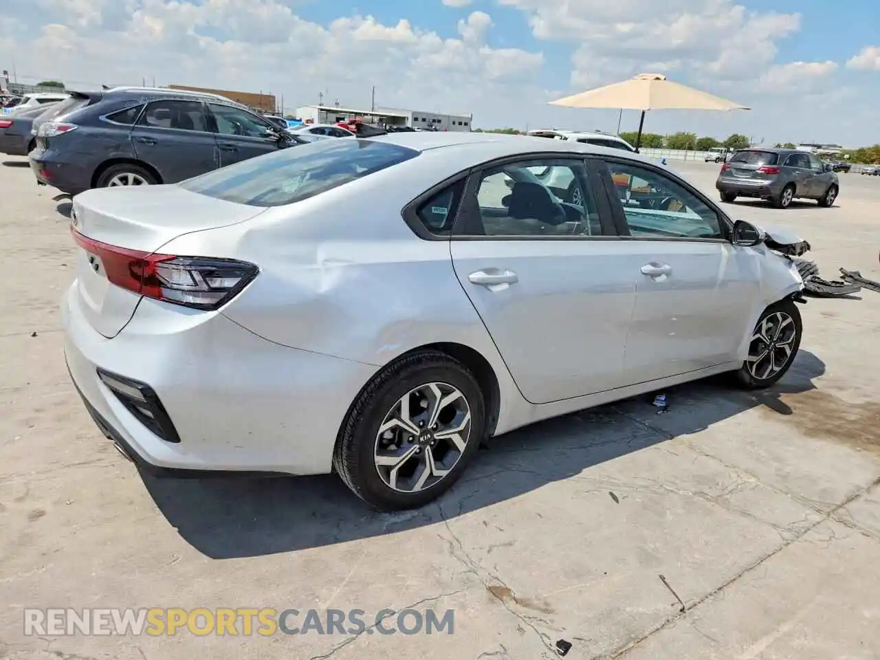3 Photograph of a damaged car 3KPF24AD1ME306442 KIA FORTE 2021