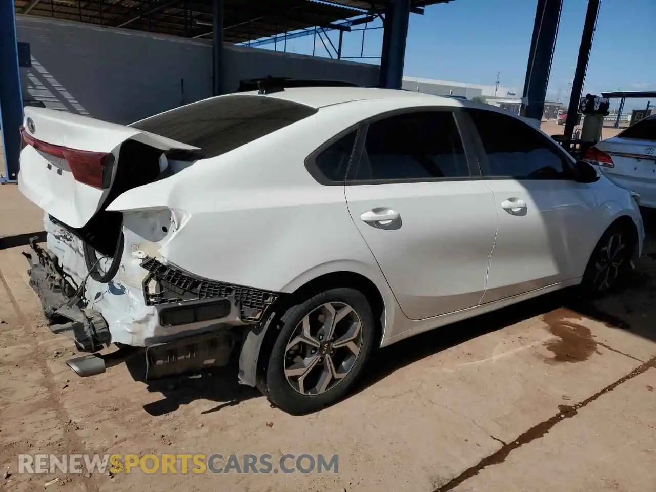 3 Photograph of a damaged car 3KPF24AD1ME306781 KIA FORTE 2021