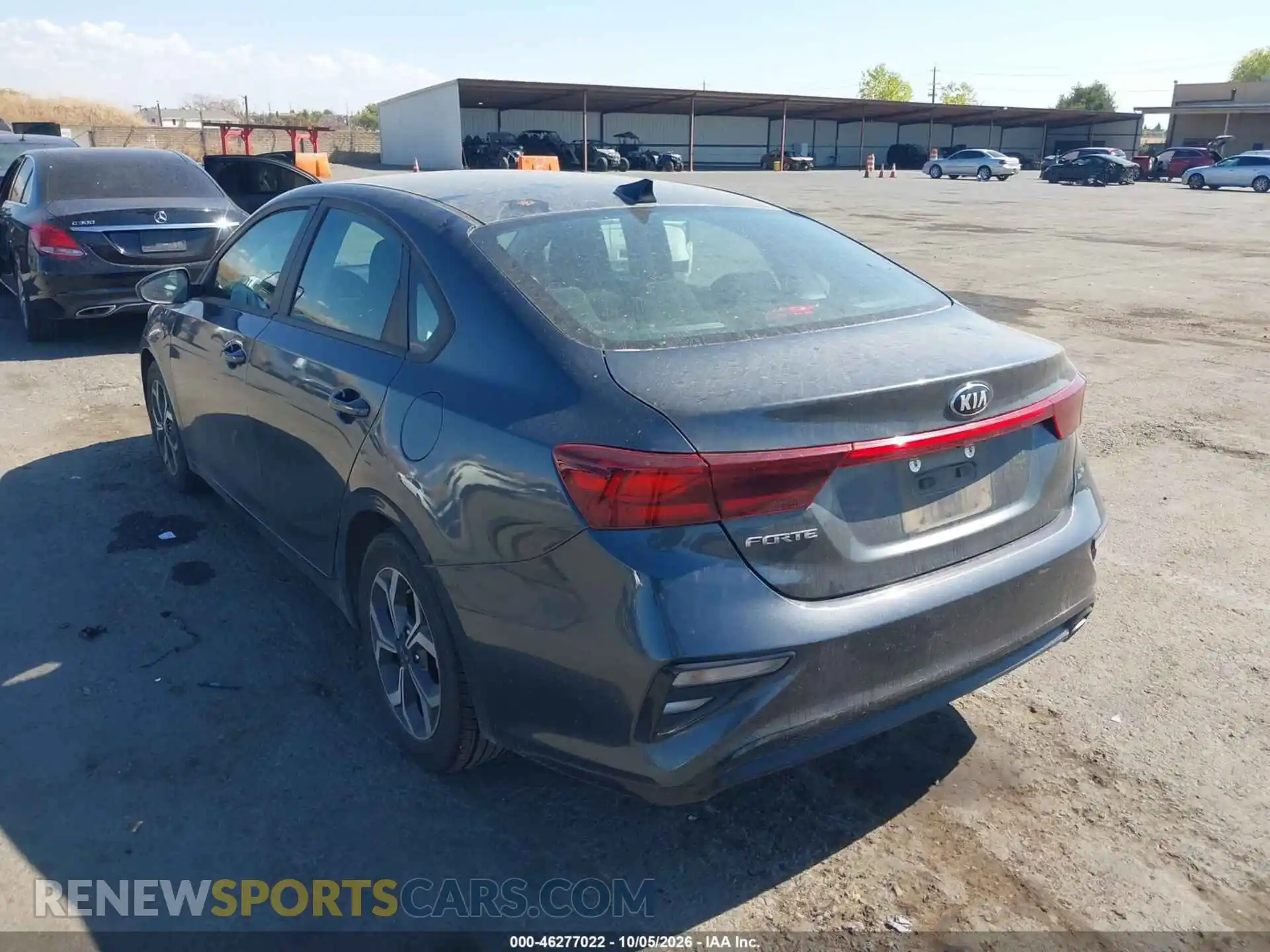 3 Фотография поврежденного автомобиля 3KPF24AD1ME310409 KIA FORTE 2021