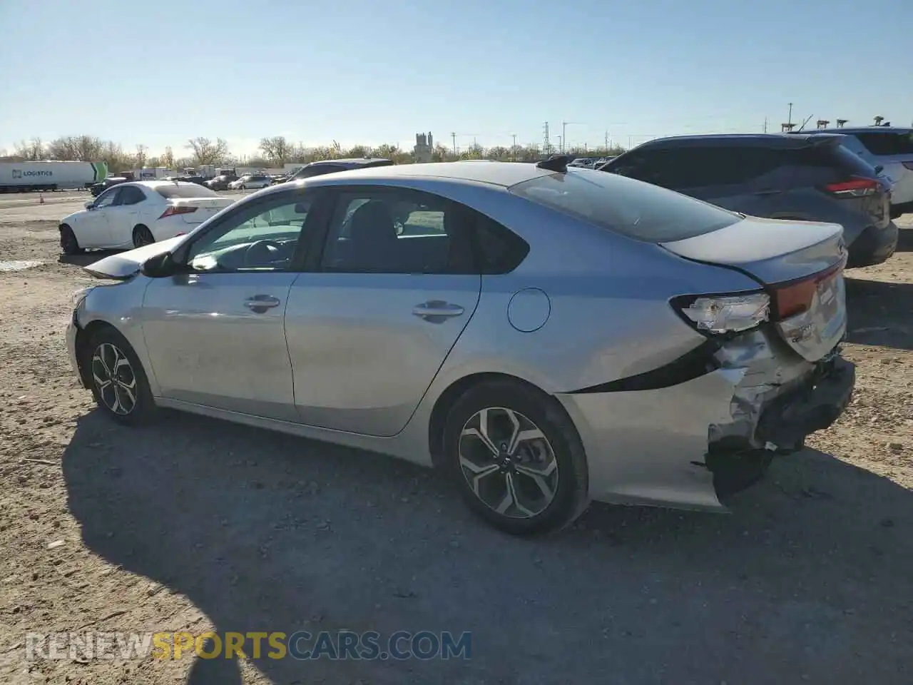 2 Photograph of a damaged car 3KPF24AD1ME324391 KIA FORTE 2021