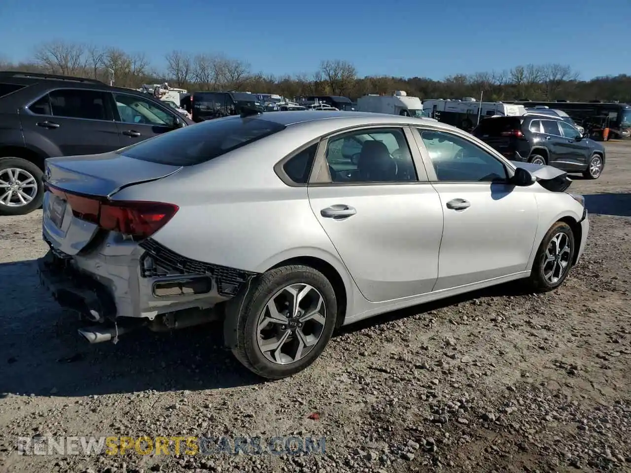 3 Photograph of a damaged car 3KPF24AD1ME324391 KIA FORTE 2021