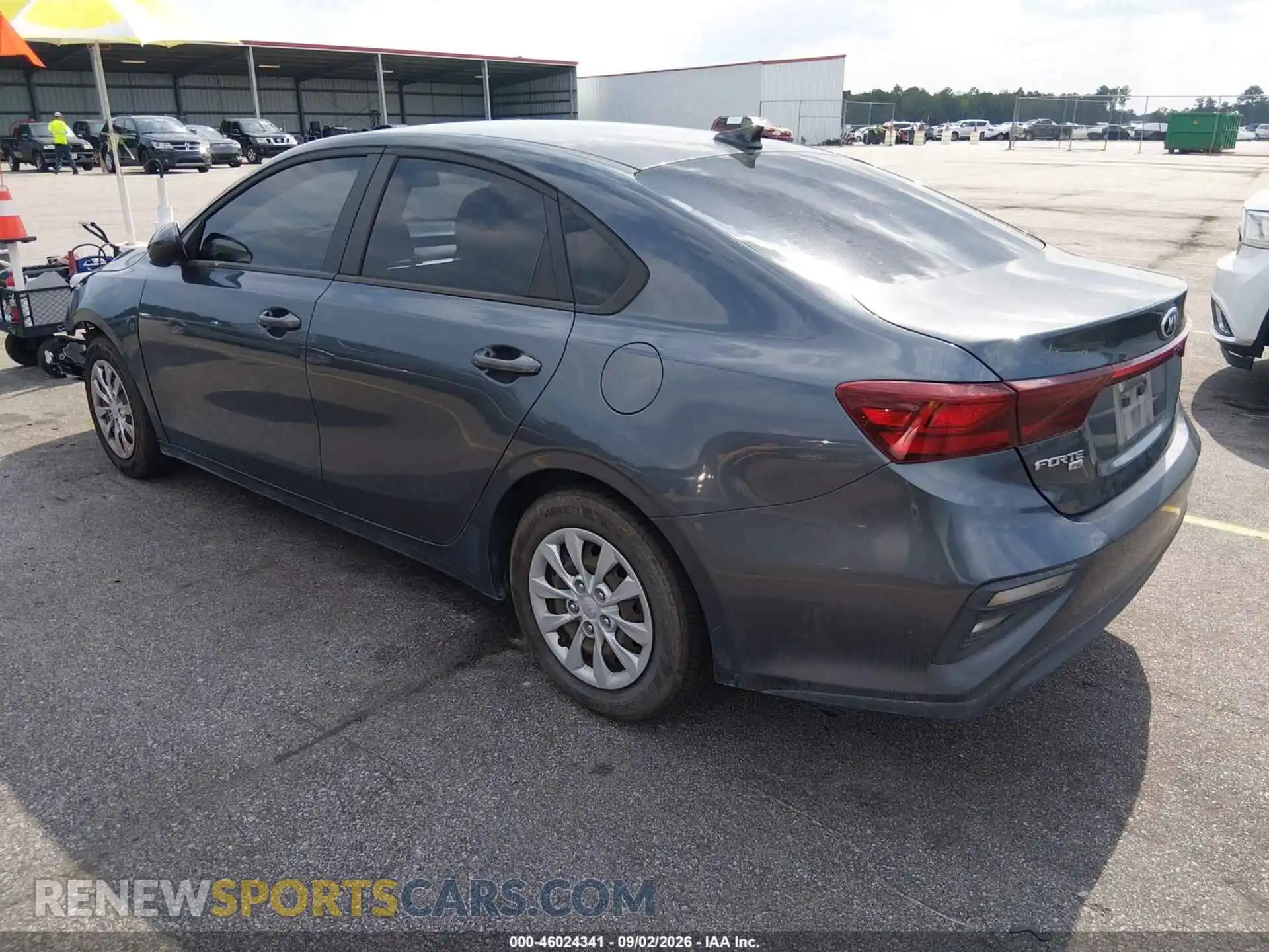 3 Photograph of a damaged car 3KPF24AD1ME339991 KIA FORTE 2021