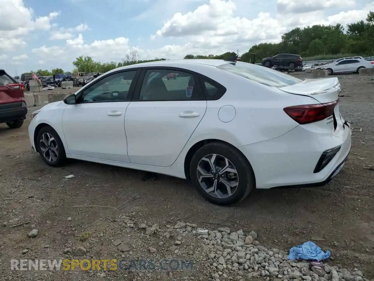2 Photograph of a damaged car 3KPF24AD1ME352661 KIA FORTE 2021