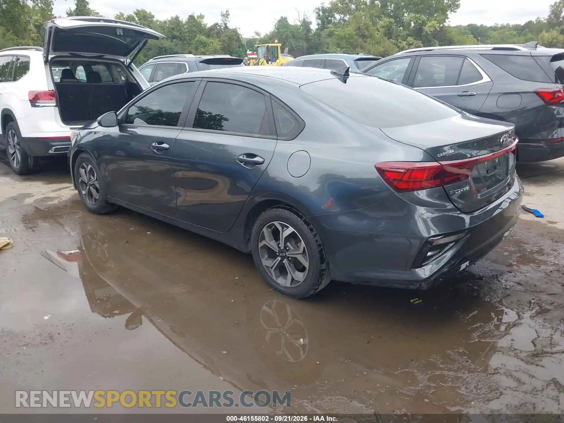 3 Photograph of a damaged car 3KPF24AD1ME372831 KIA FORTE 2021
