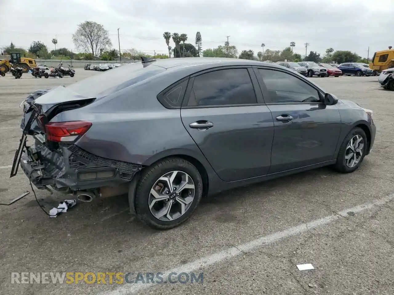 3 Фотография поврежденного автомобиля 3KPF24AD1ME373557 KIA FORTE 2021