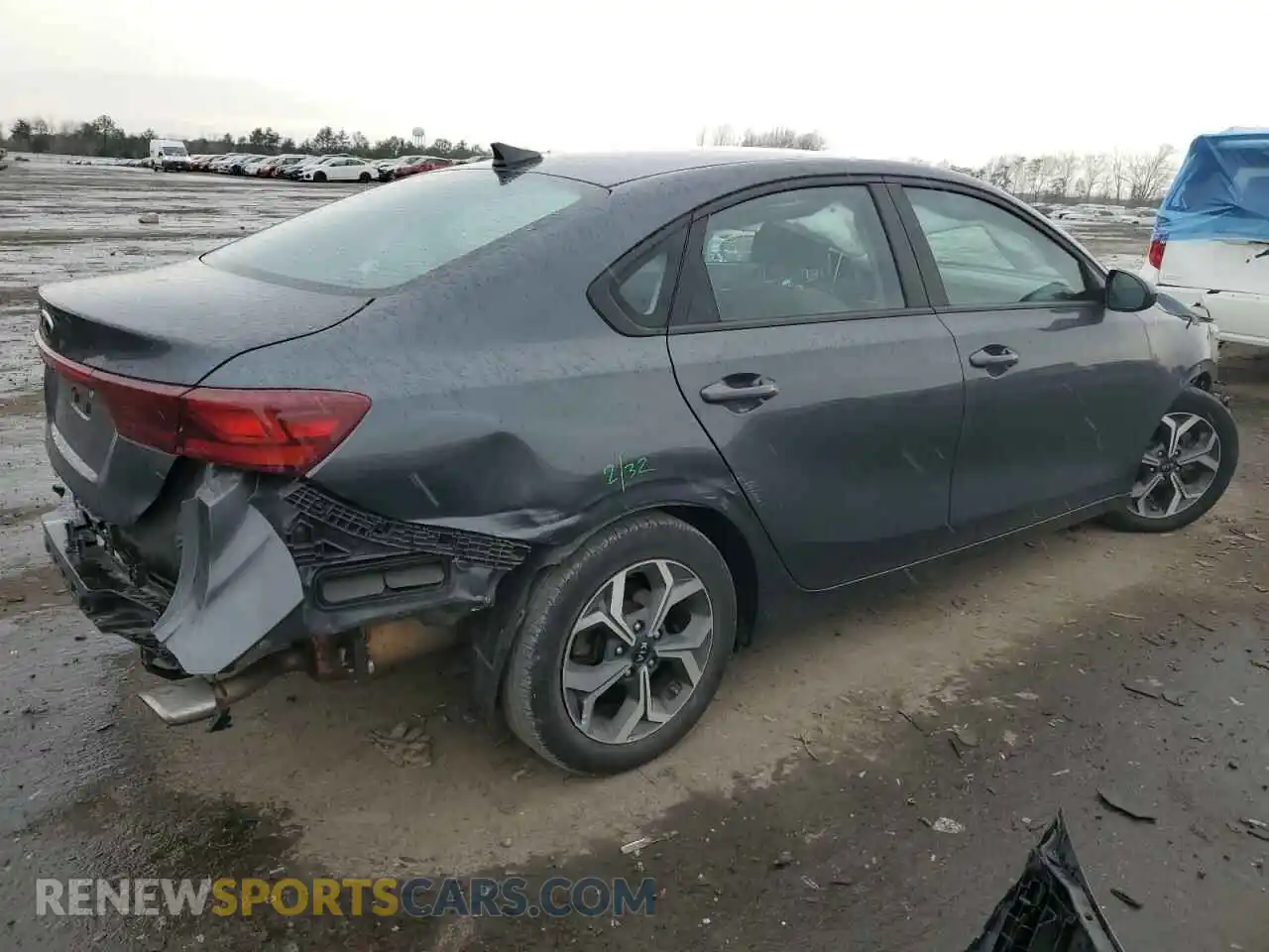 3 Photograph of a damaged car 3KPF24AD1ME381447 KIA FORTE 2021