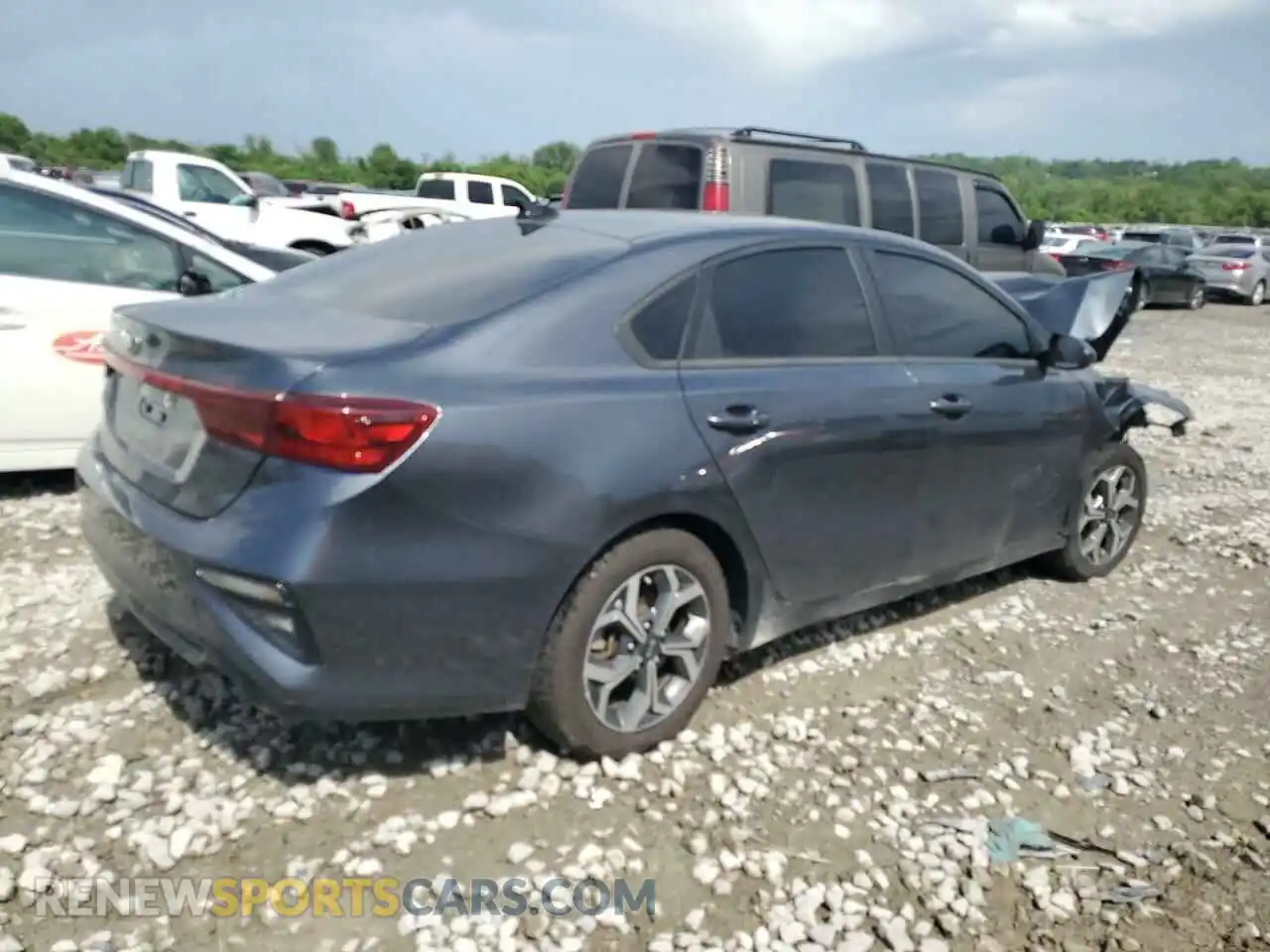3 Photograph of a damaged car 3KPF24AD1ME404807 KIA FORTE 2021