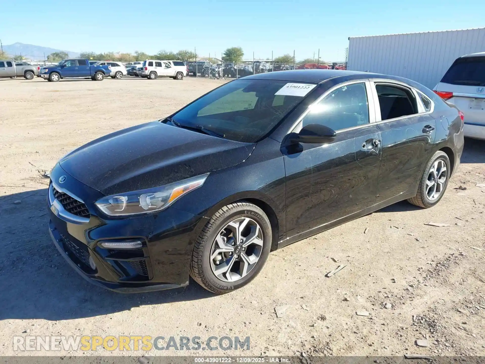 2 Photograph of a damaged car 3KPF24AD1ME408422 KIA FORTE 2021