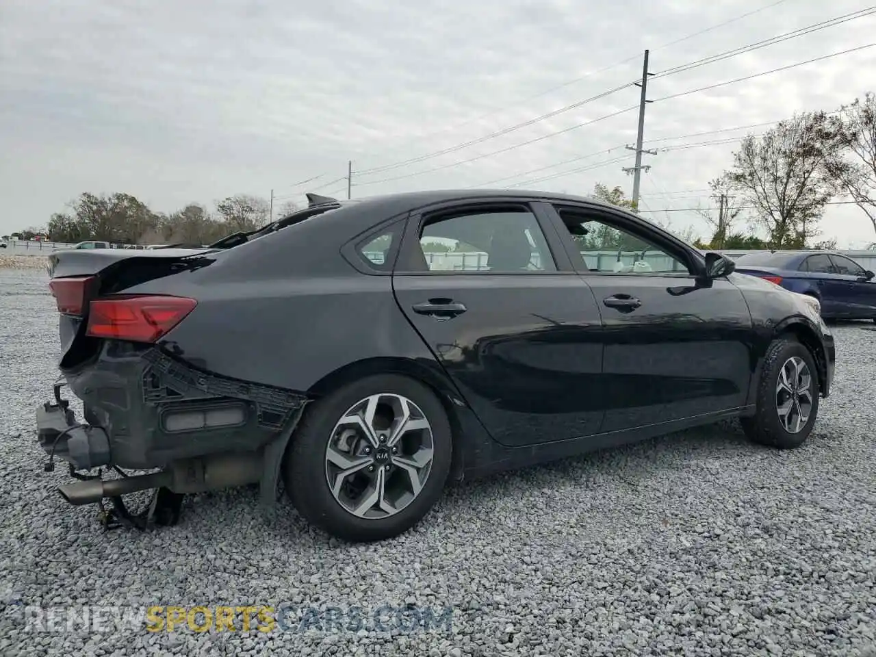 3 Photograph of a damaged car 3KPF24AD2ME283494 KIA FORTE 2021