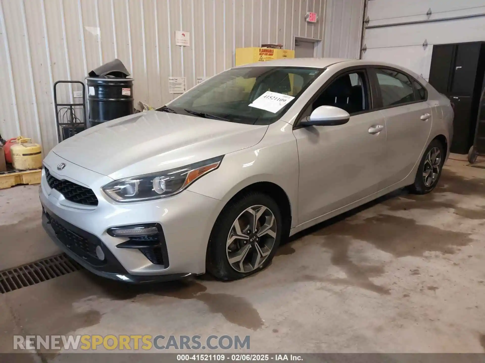 2 Photograph of a damaged car 3KPF24AD2ME289246 KIA FORTE 2021