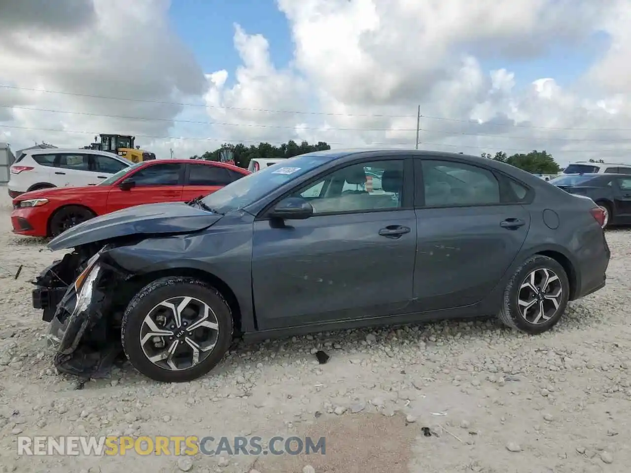 1 Photograph of a damaged car 3KPF24AD2ME289411 KIA FORTE 2021