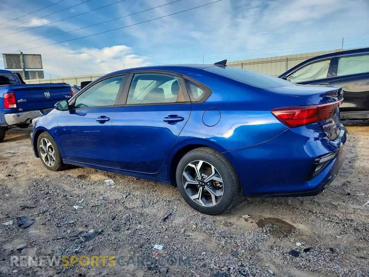 2 Photograph of a damaged car 3KPF24AD2ME328451 KIA FORTE 2021