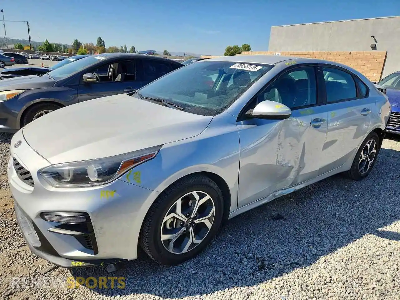 1 Photograph of a damaged car 3KPF24AD2ME330300 KIA FORTE 2021