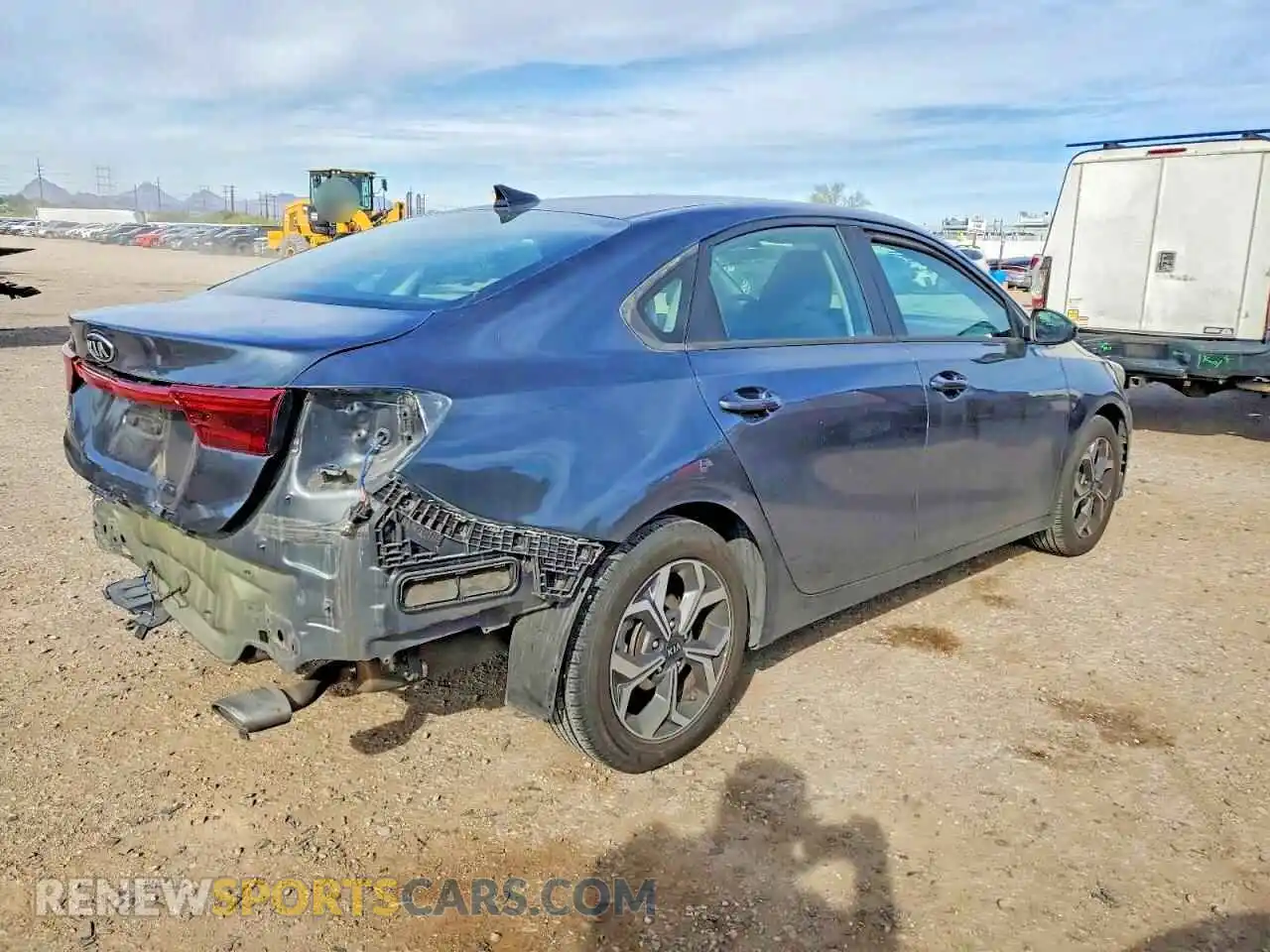 3 Фотография поврежденного автомобиля 3KPF24AD2ME331639 KIA FORTE 2021