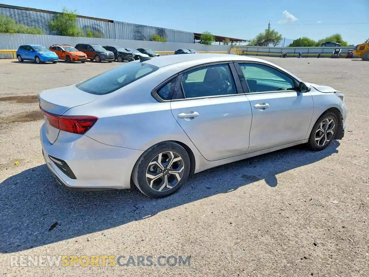 3 Photograph of a damaged car 3KPF24AD2ME346707 KIA FORTE 2021