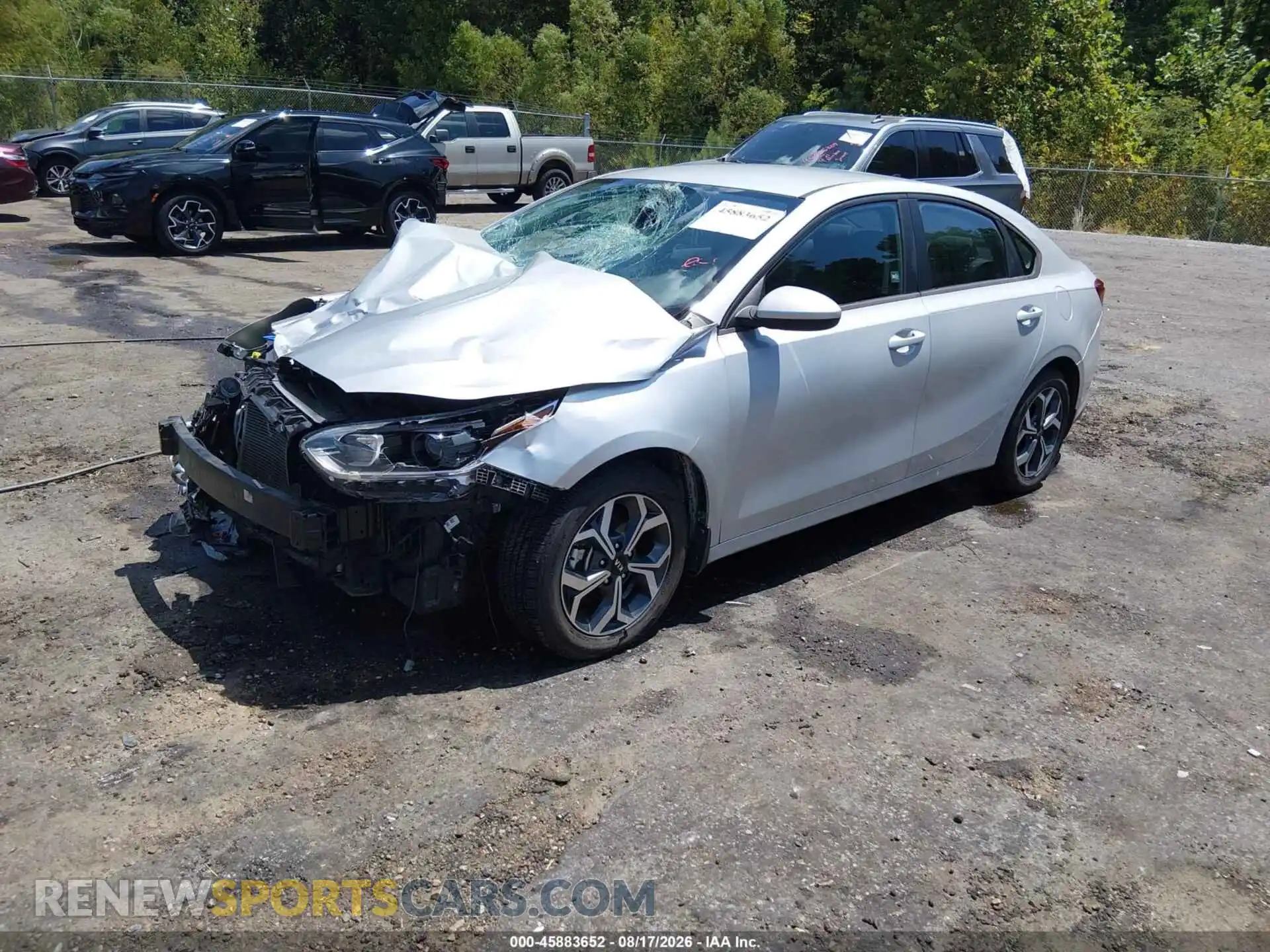 2 fotografías del automóvil dañado 3KPF24AD2ME360929 KIA FORTE 2021