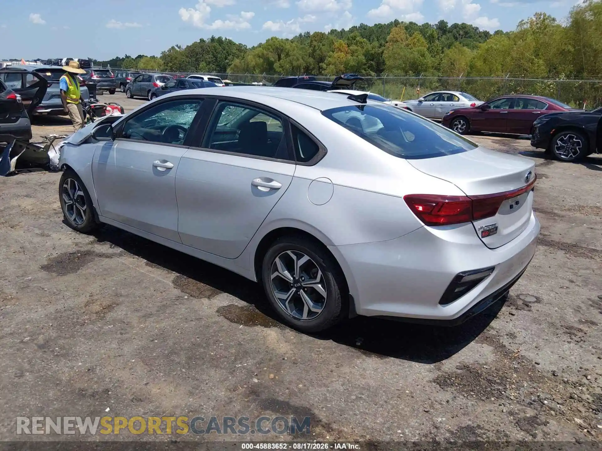 3 fotografías del automóvil dañado 3KPF24AD2ME360929 KIA FORTE 2021