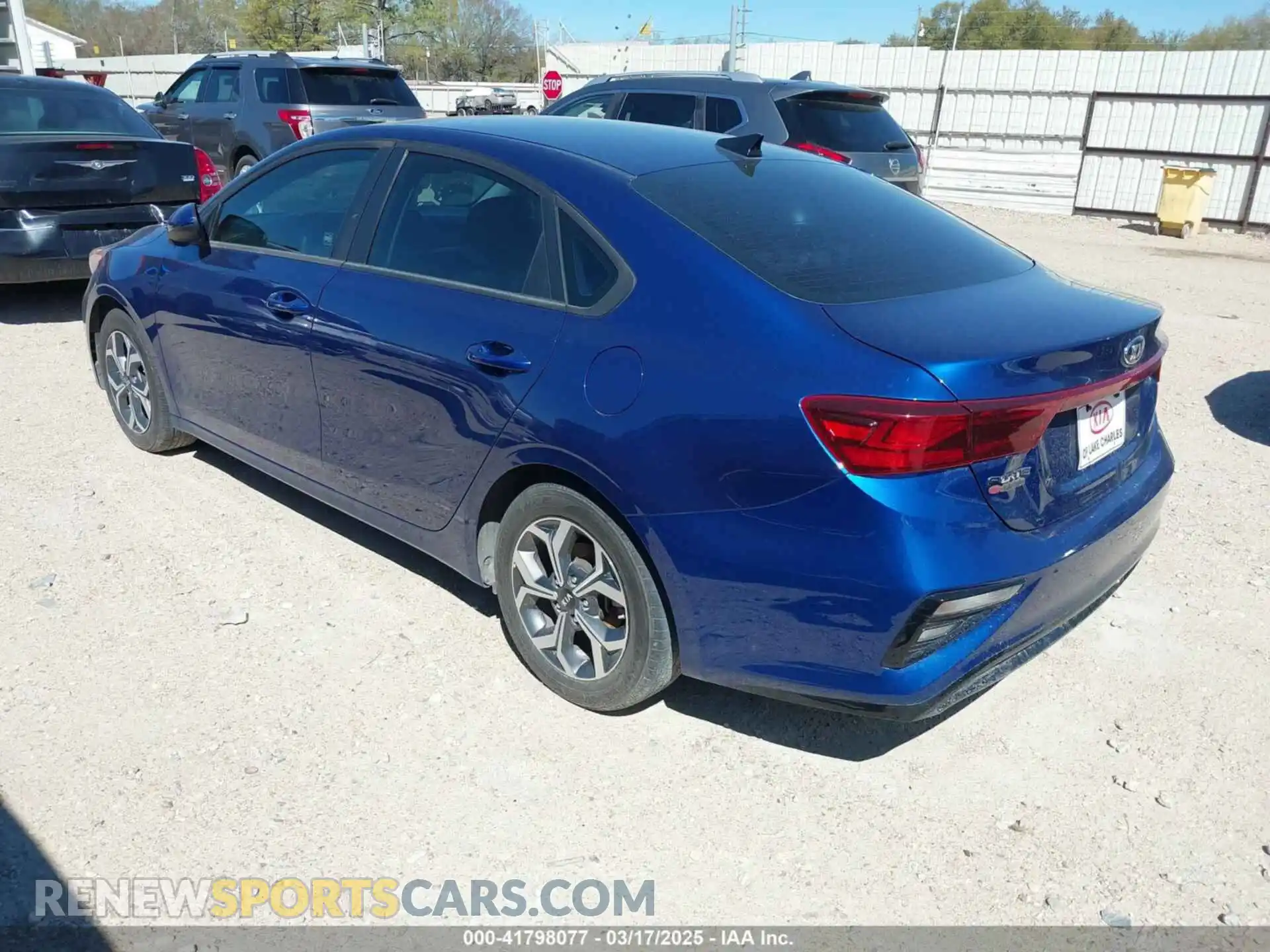 3 Photograph of a damaged car 3KPF24AD2ME372904 KIA FORTE 2021