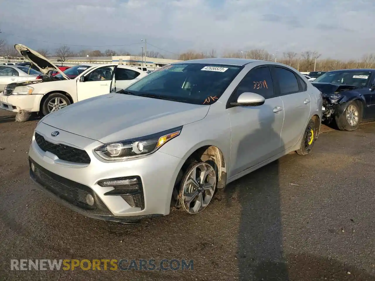 1 Photograph of a damaged car 3KPF24AD2ME376192 KIA FORTE 2021